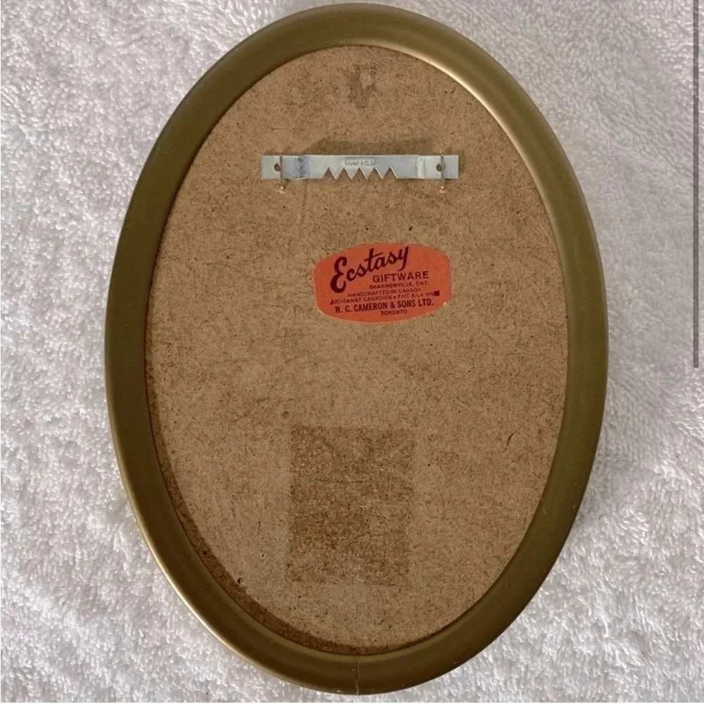 Vintage Ecstasy Giftware Brown Velvet Embroidered  Oval Framed Art - Picture 2 of 6